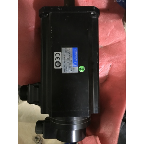 Sanyo Denki Q1AA13500DXP00M Servo Motor